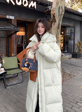 加厚长款羽绒服女过膝2024年新款冬季韩版宽松连帽白鸭绒保暖外套