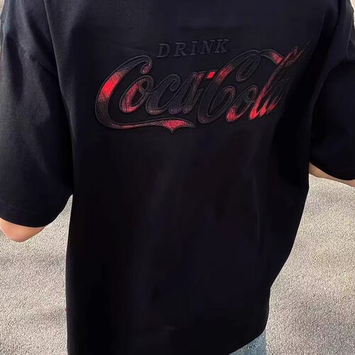 美式国潮黑色渐变字母刺绣短袖