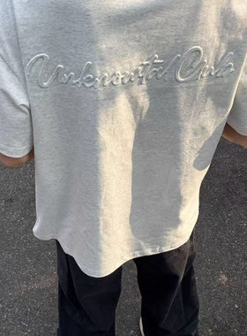 美式高街字母凹凸印短袖t恤男夏季宽松情侣装高级感潮牌纯棉上衣