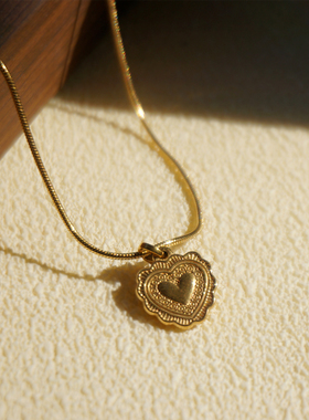 公主梦 心形钛钢项链chorker不掉色女高级感锁骨链蛇链送女友轻奢