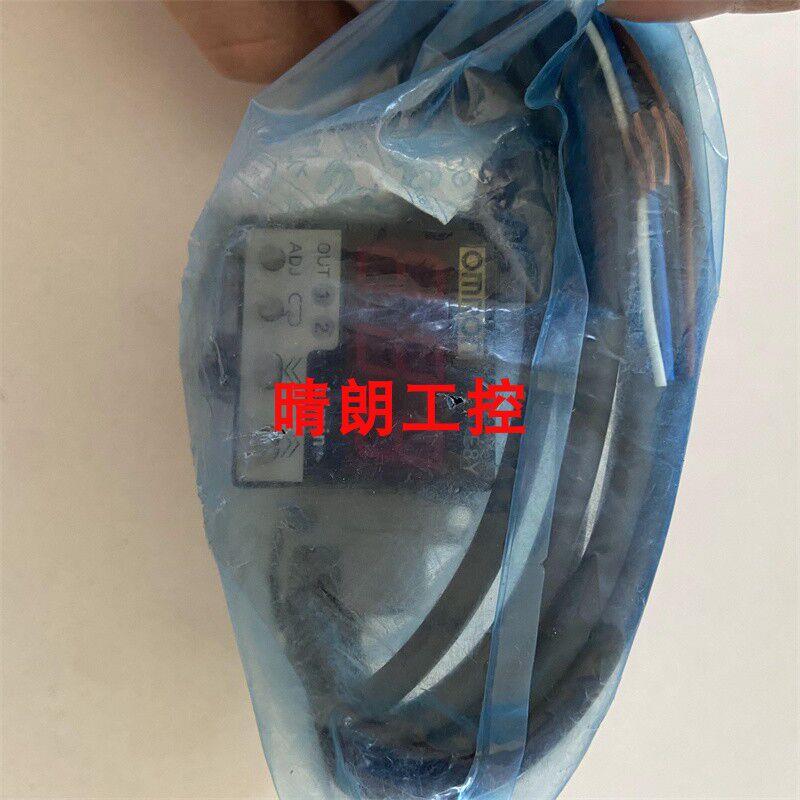 议价E8Y-A5C-F03H     E8Y-A5C-F03V   传感器   质保一年   现货