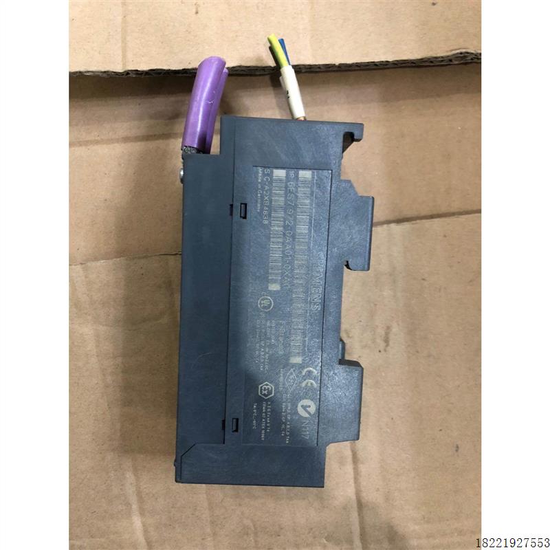 议价DP中继器,成色好,拆机无破损。定货号为6ES7 97