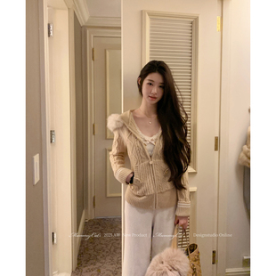 MummyCat下蛋喵【圣诞派对】古早氛围羊毛连帽绞花针织毛衣外套