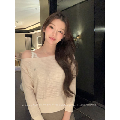 30绵羊毛斜肩松弛长袖针织上衣