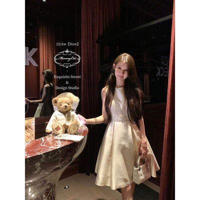 气质睫毛蕾丝拼接礼服连衣裙