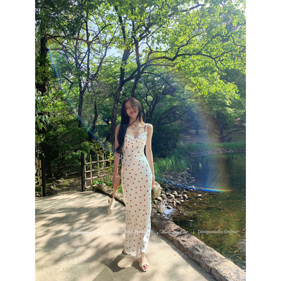 缎面玫瑰印花鱼骨礼服吊带长裙