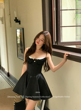 Mummy Cat下蛋喵 黑色褶皱精致千金生日聚会轻礼服吊带短款连衣裙