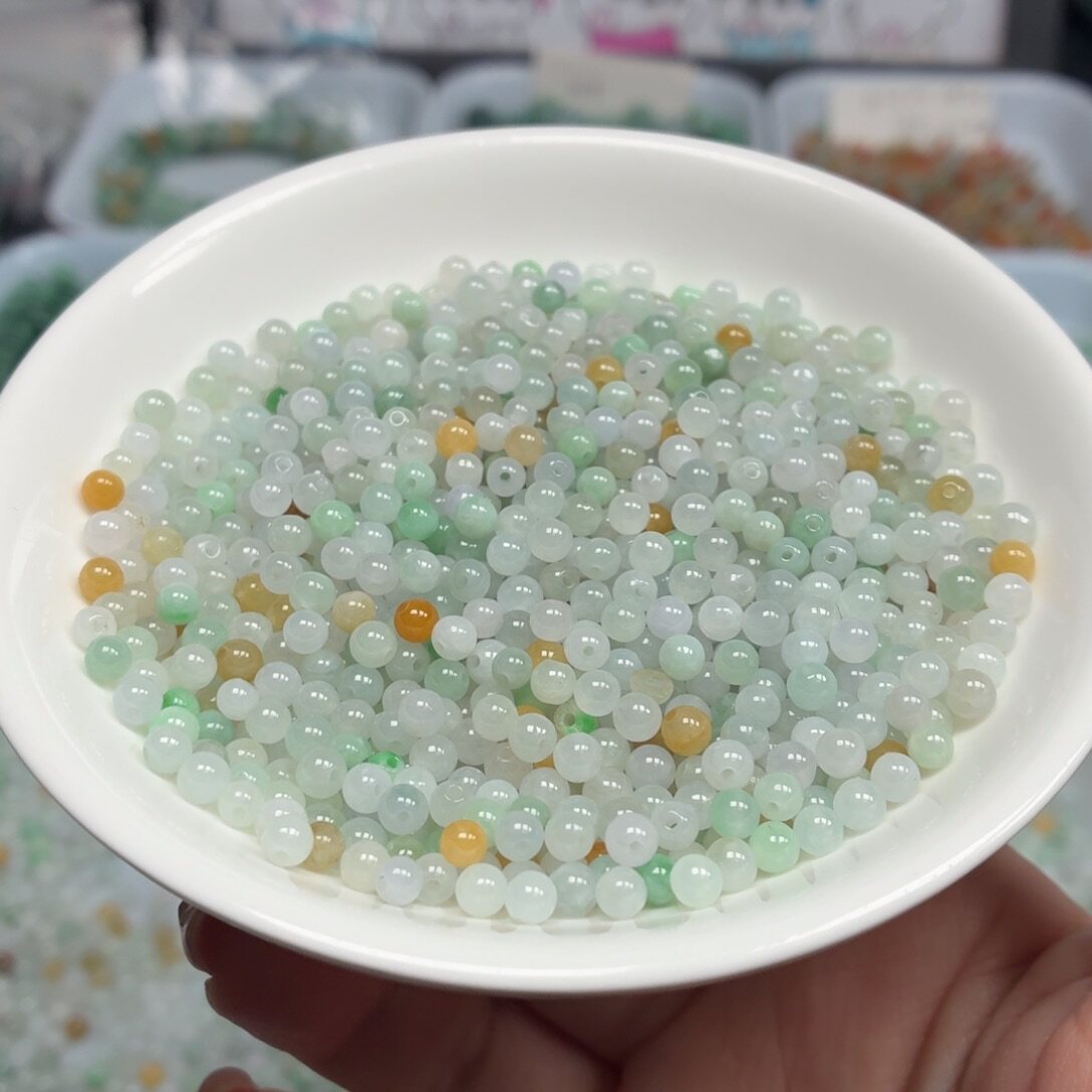 翡翠A货卡3.8mm冰三彩小米珠100颗