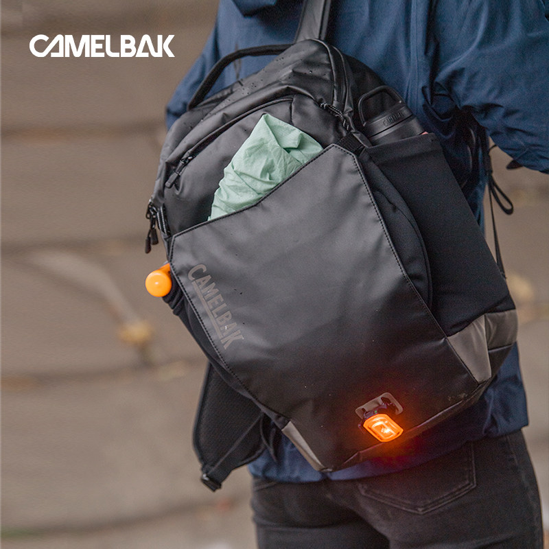 camelbak驼峰通勤背包双肩背包多功能简约电脑包户外休闲运动包