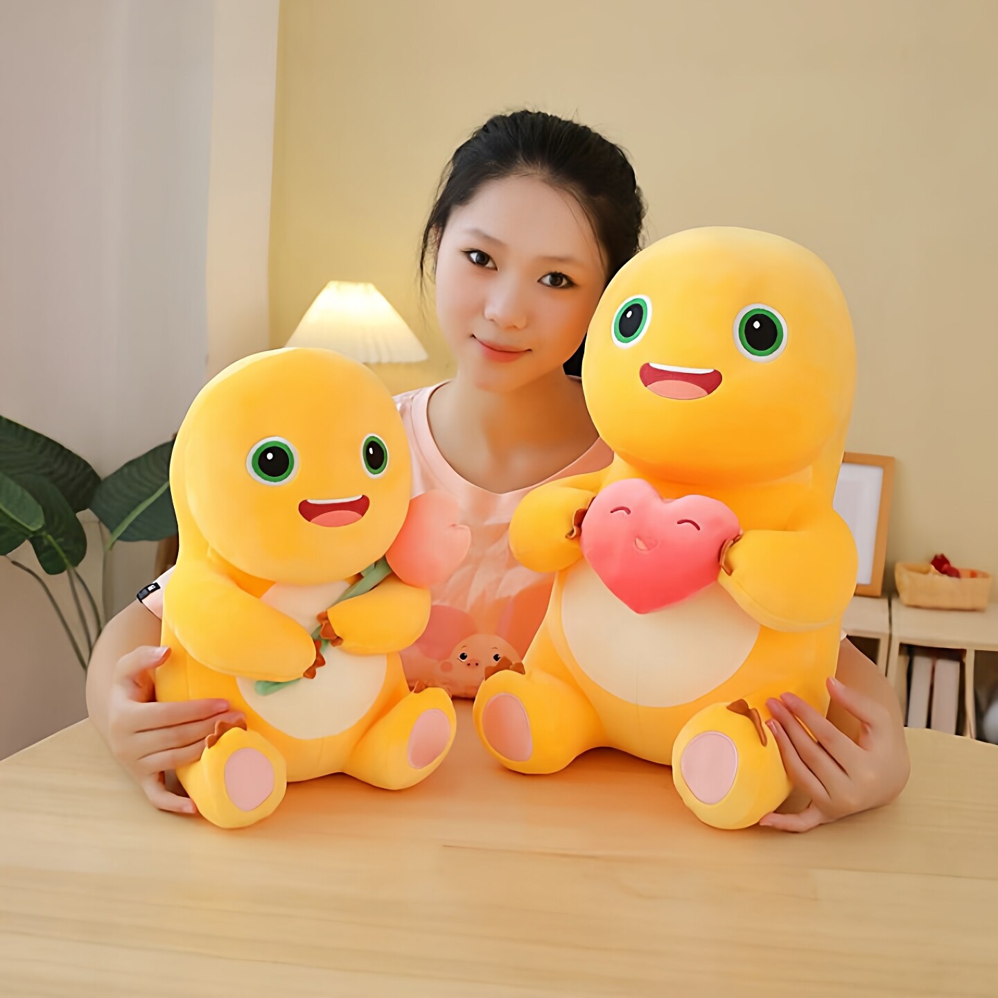 正版抱爱心玫瑰花小奶龙公仔暴暴龙玩偶儿童毛绒玩具女生女友礼物