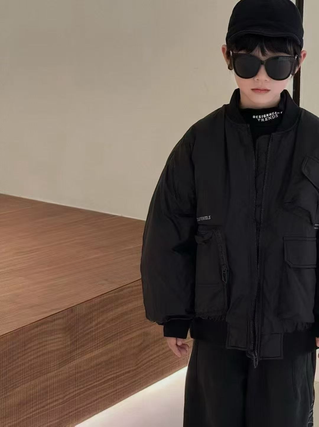 波拉韩版童装冬款儿童轻薄羽绒服外套90白鸭绒男童外套女童面包服