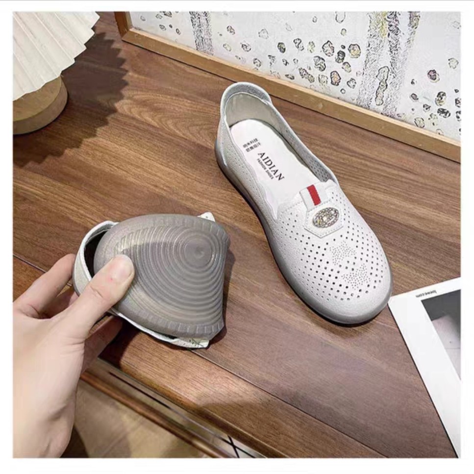 豆豆鞋女镂空透气夏季软底孕妇单鞋妈妈平底一脚蹬懒人鞋