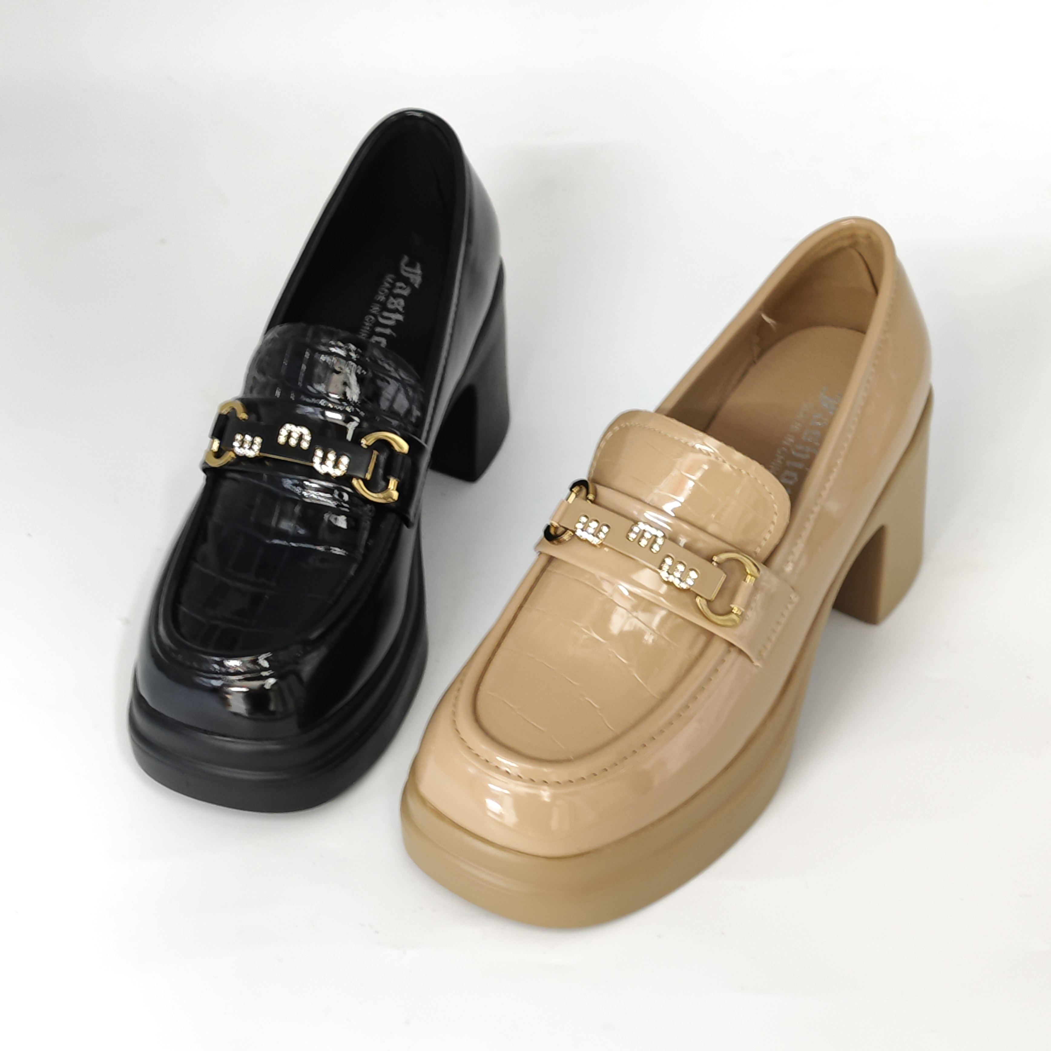 高跟乐福鞋女2025新款春季粗跟女鞋漆皮单鞋英伦厚底方头皮鞋A25