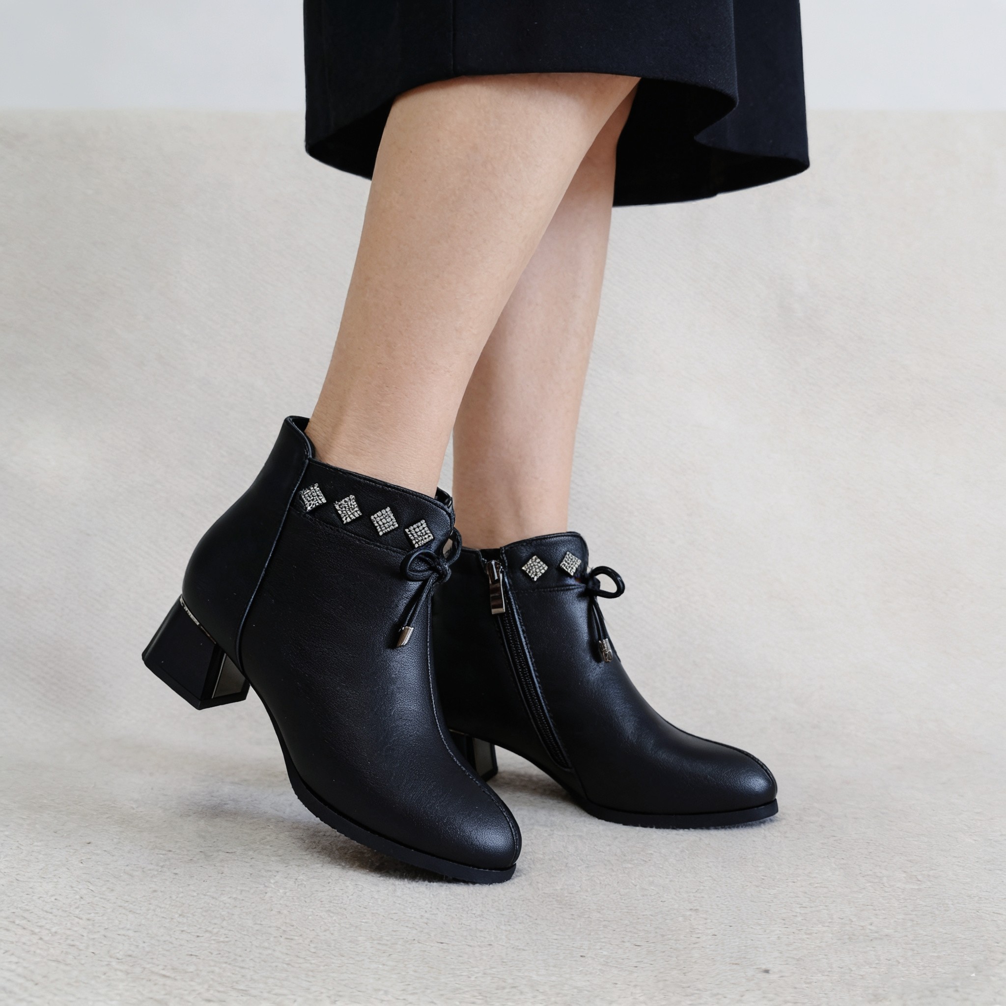 2025冬新款粗跟加绒加厚短靴女靴子百搭加绒时装靴妈妈鞋女鞋2501