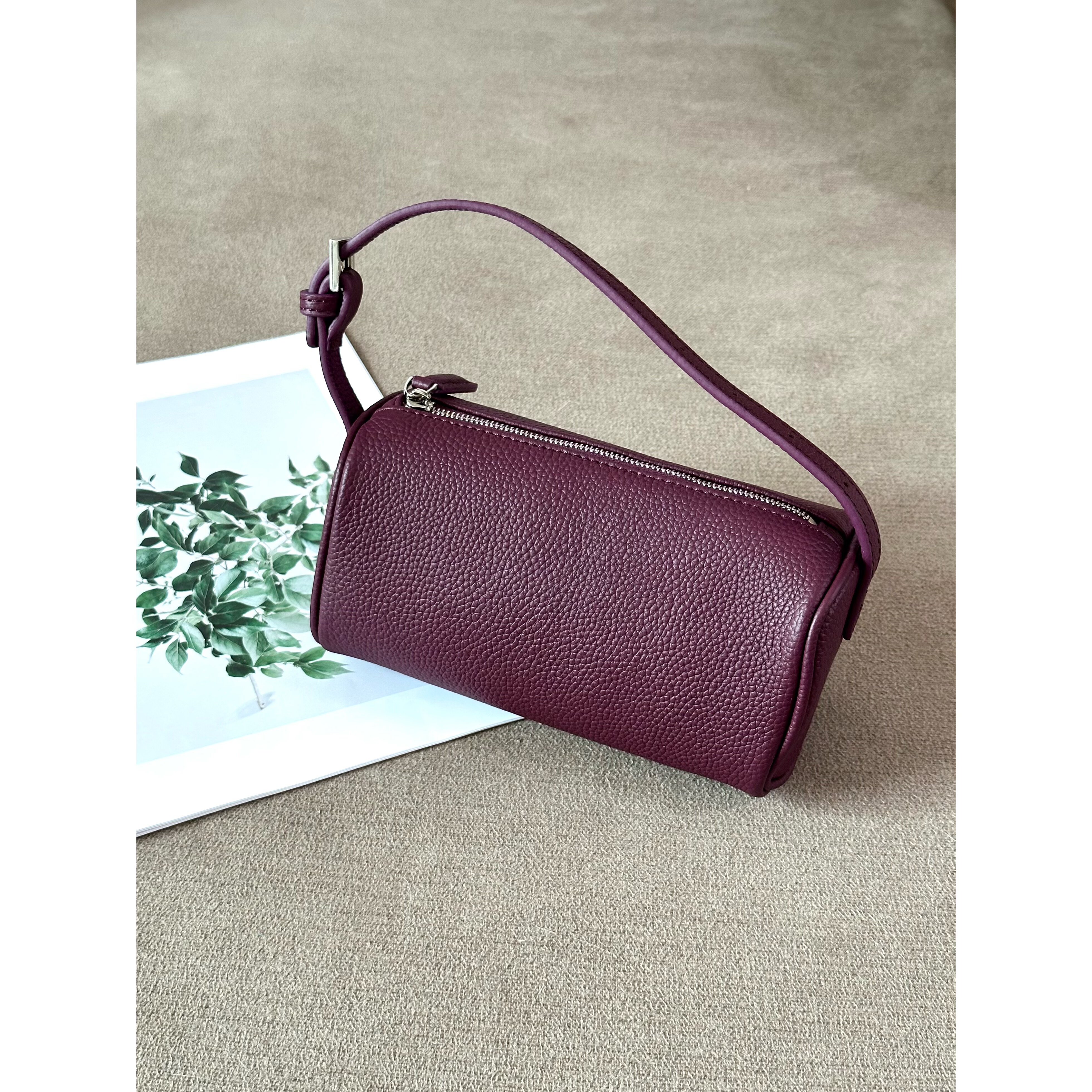 新款真皮笔筒包头层牛皮手提斜挎包法式简约时尚女包软皮小包