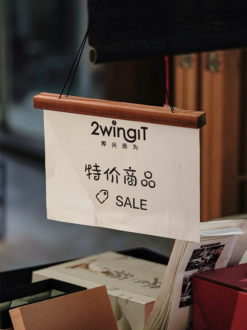 磁吸相框挂墙复古照片相片挂夹家用实木婚纱海报夹挂亲子画框裱框