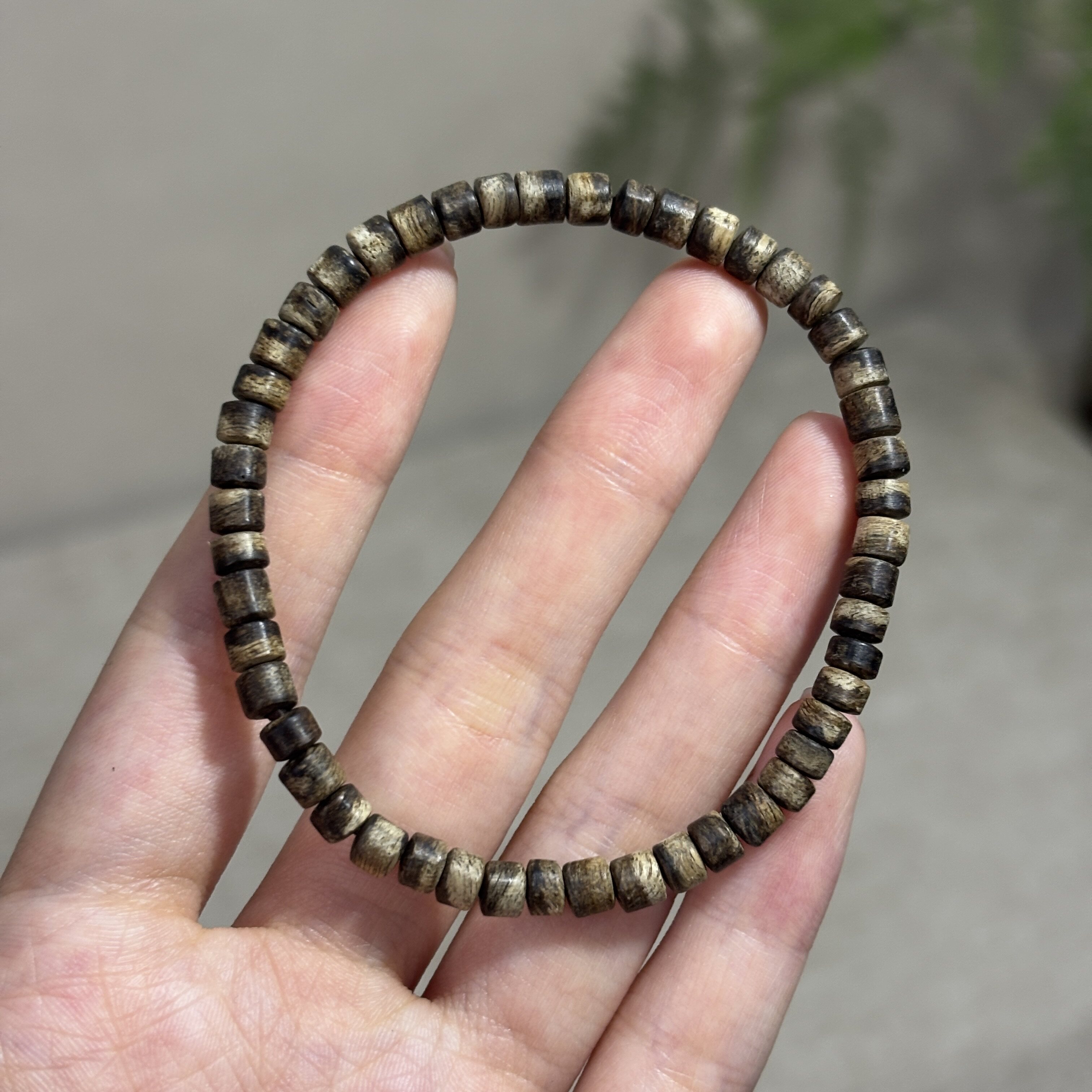 正区芽庄沉香手串约4.6mm单圈