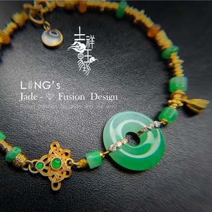 *吉祥玉易坊*18K黄金钻石 翡翠白底辣绿平安扣 足金手链隔片款