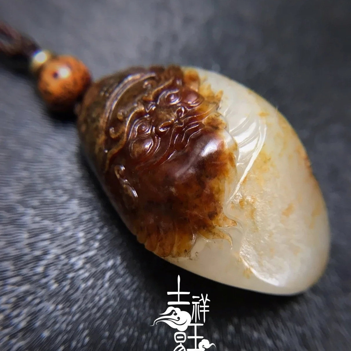 *吉祥玉易坊*新疆和田独籽料 枣红皮 钟馗挂件