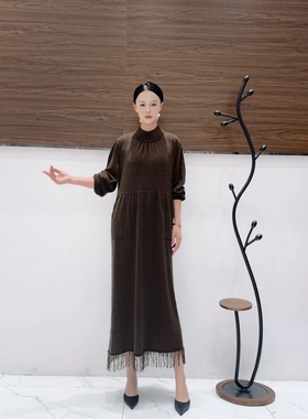 A289咖色设计款气质秋冬轻奢针织连衣裙时尚复古玥玥羊