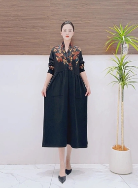 A247黑彩花气质秋冬轻奢针织连衣裙时尚复古时尚长裙玥玥羊