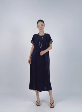 A866藏青色立体提花针织连衣裙显瘦设计师优雅时尚气质复古玥玥羊