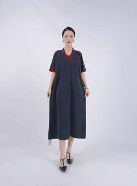 A973灰色红领针织连衣裙显瘦设计师优雅时尚夏季玥玥羊