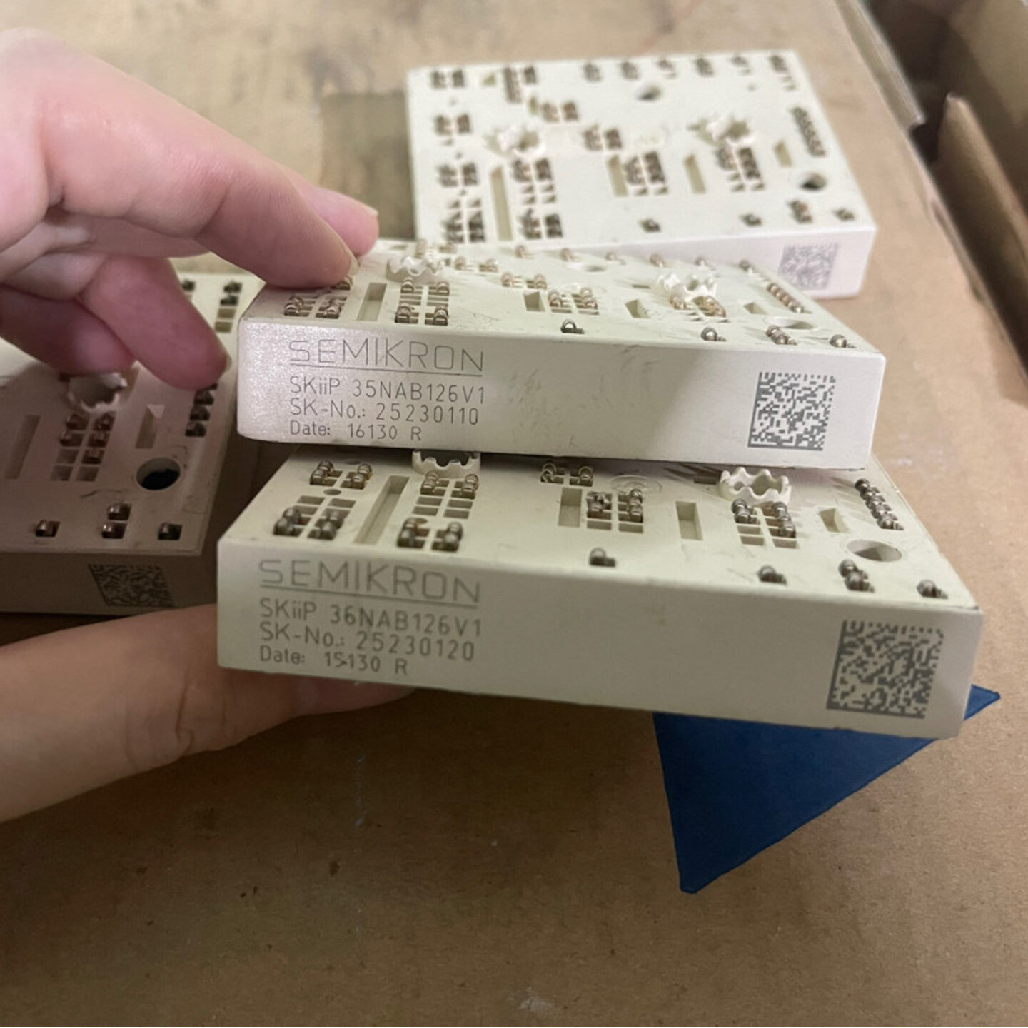 议价-SKIIP31NAB12T16SKIIP31NAB125T - 实物图