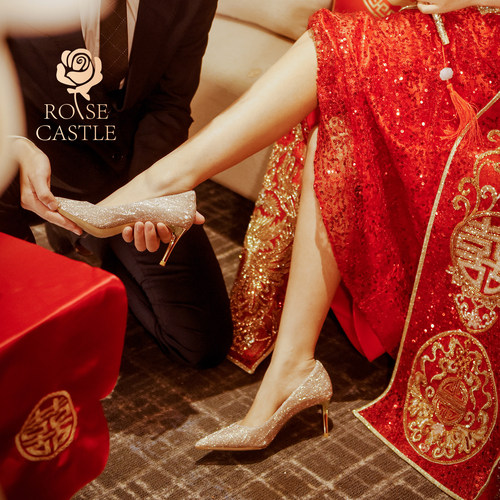 金色秀禾婚纱两穿高跟鞋婚鞋