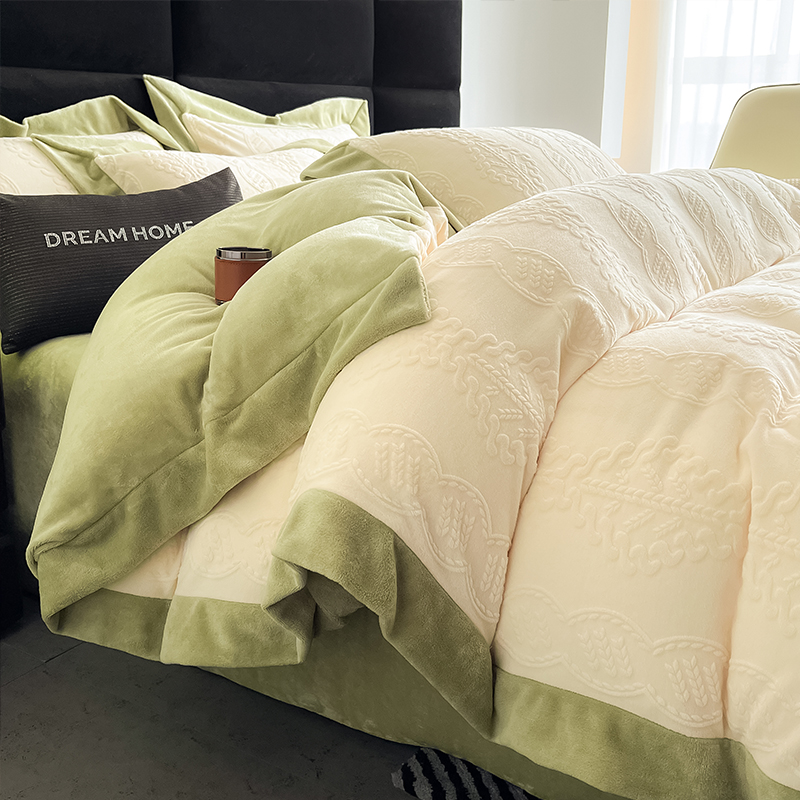 牛奶绒雕花床上用品四件套加绒秋冬季高级感双面绒床单被套珊瑚绒