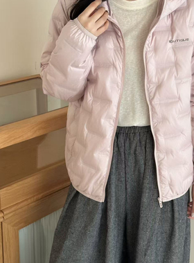 诺诺家薄女2025冬新连帽时尚无痕压脚工艺保暖羽绒服外套35813宏