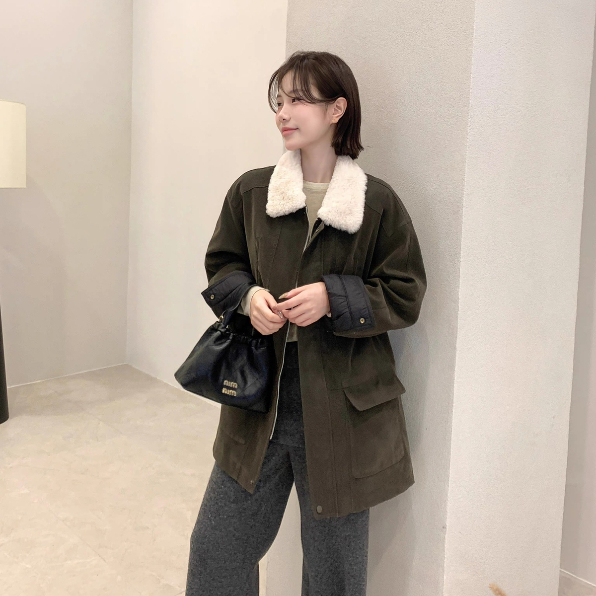 诺诺植绒皮休闲百搭羽绒服(含90白鸭绒)66B52205