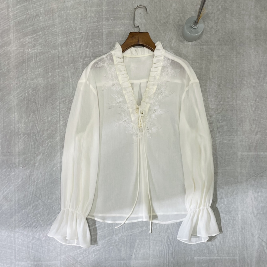 诺诺法式唯美花边深V设计感喇叭袖上衣衬衫（含10羊毛）3892,女装/女士精品,T恤,淘宝优惠券,粉丝福利购,淘宝优惠卷