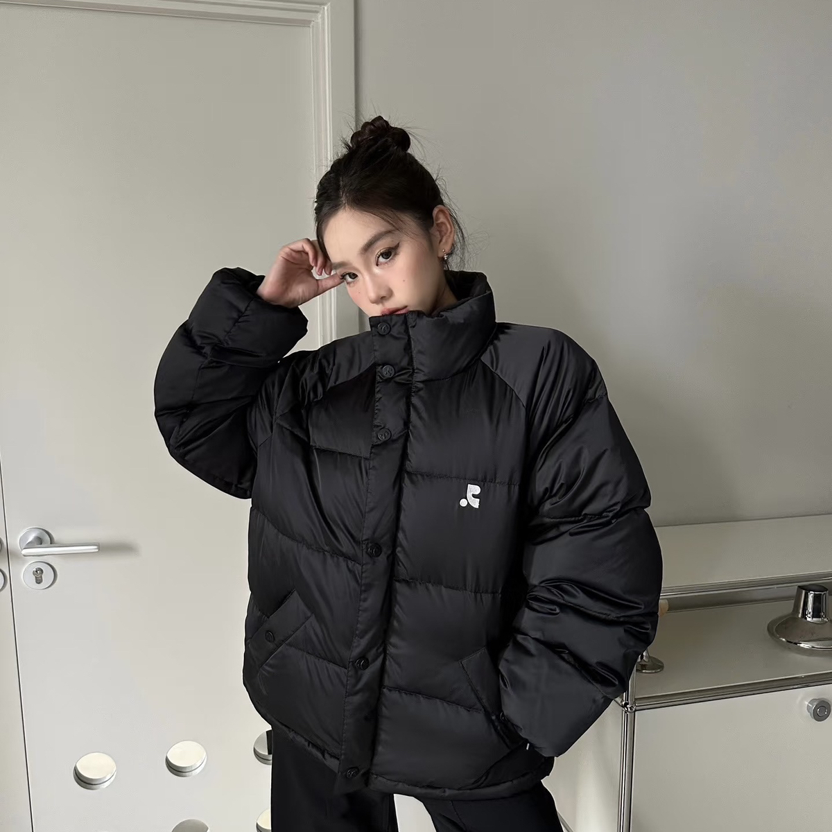 诺诺男女同款小众设计立领休闲时髦情侣款保暖面包羽绒服14841