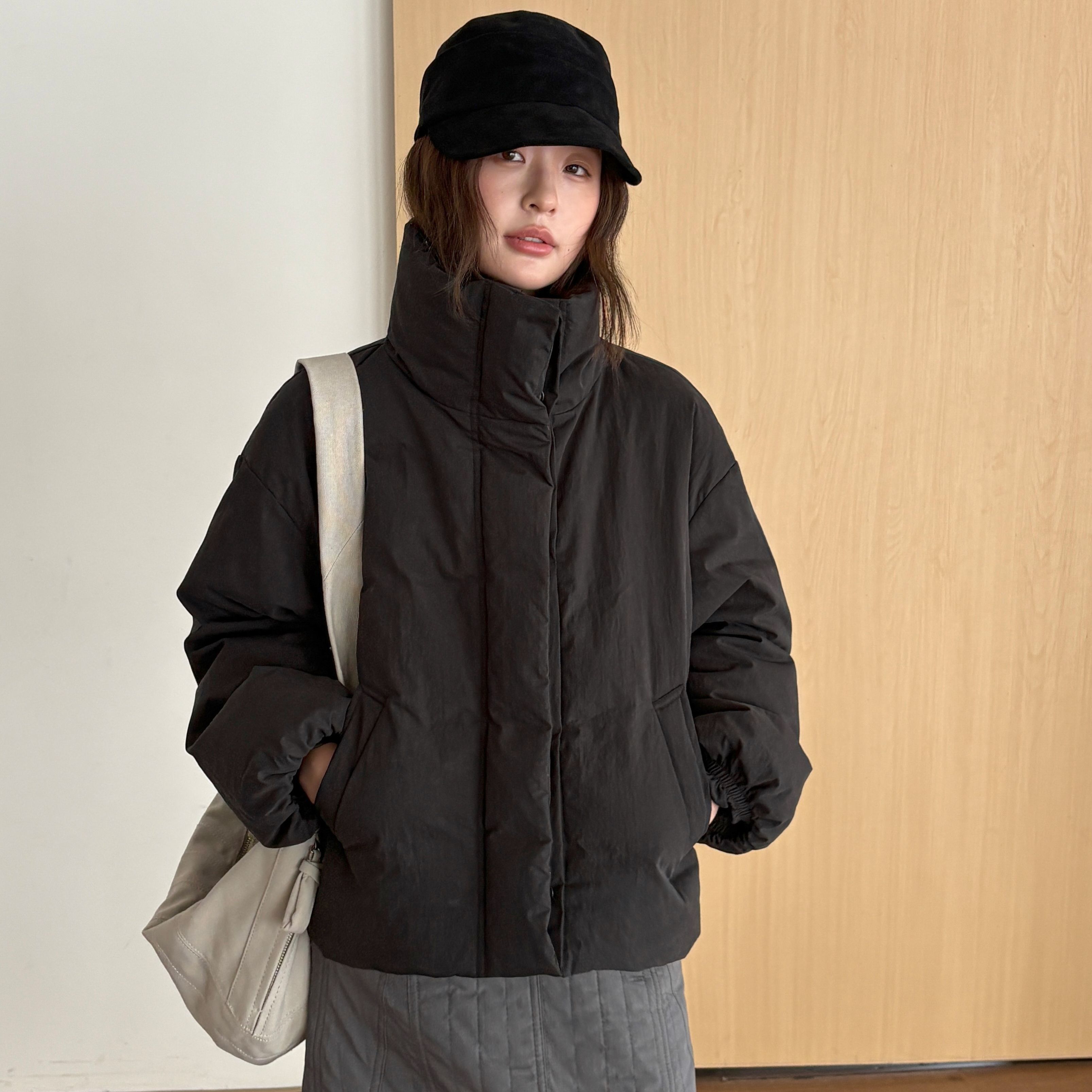 诺诺日系复古加厚保暖立领泡芙宽松羽绒服26002