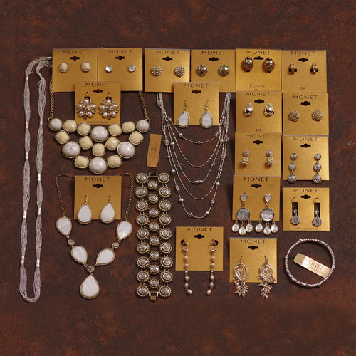 莫奈贝壳白色女宫廷夸张项链耳环