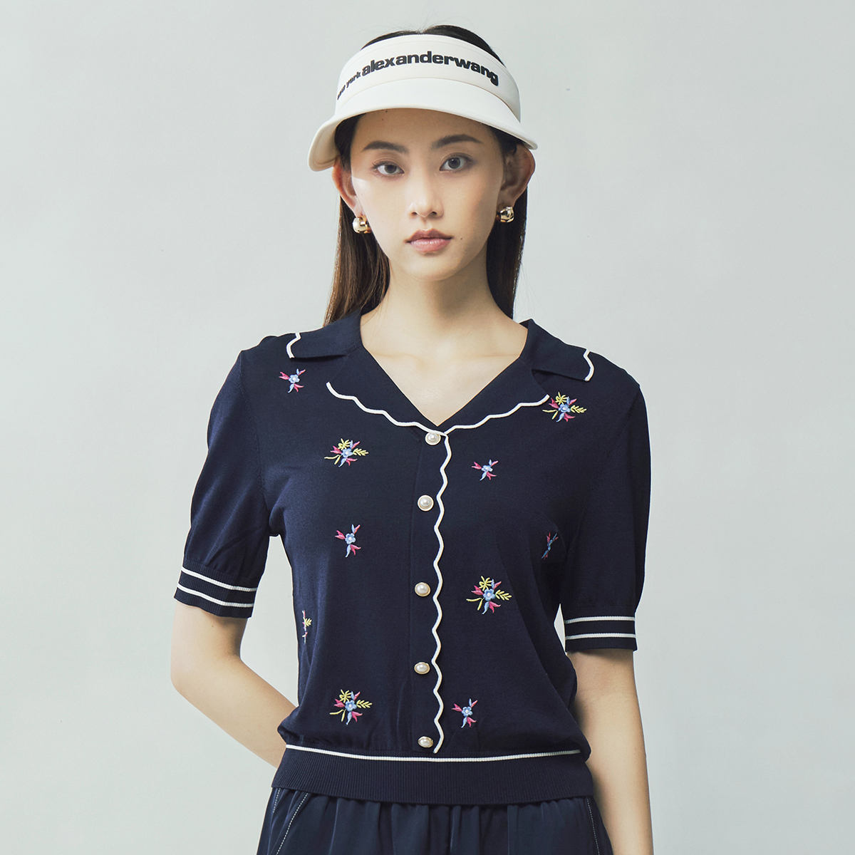 歌蒂诗2022夏季专柜新款刺绣针织