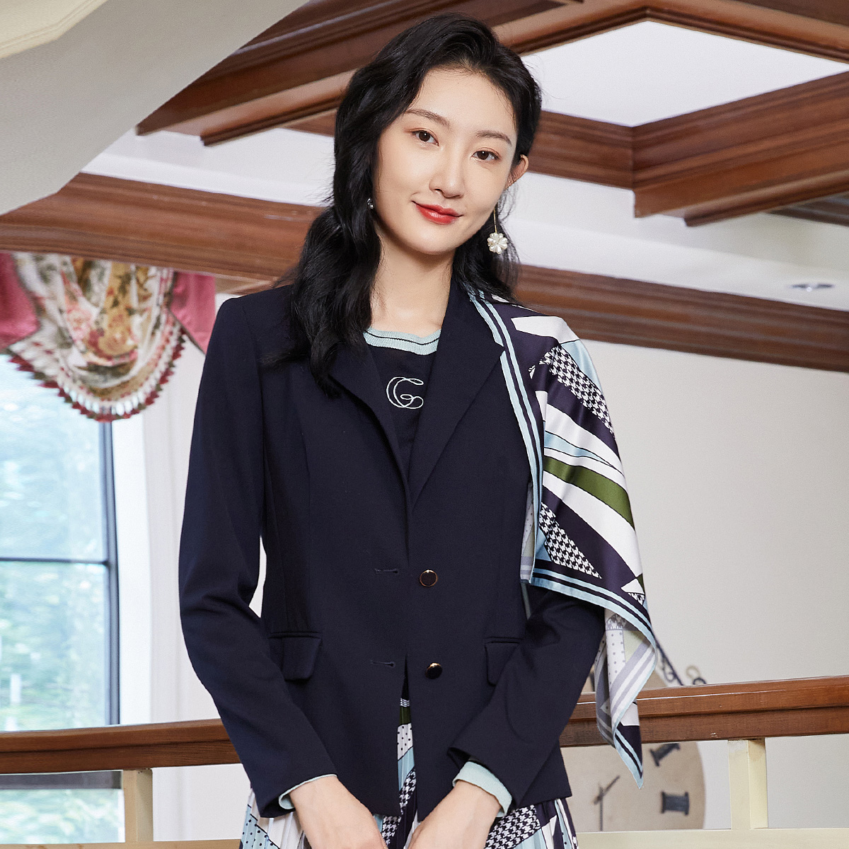 歌蒂诗常规小众西装外套