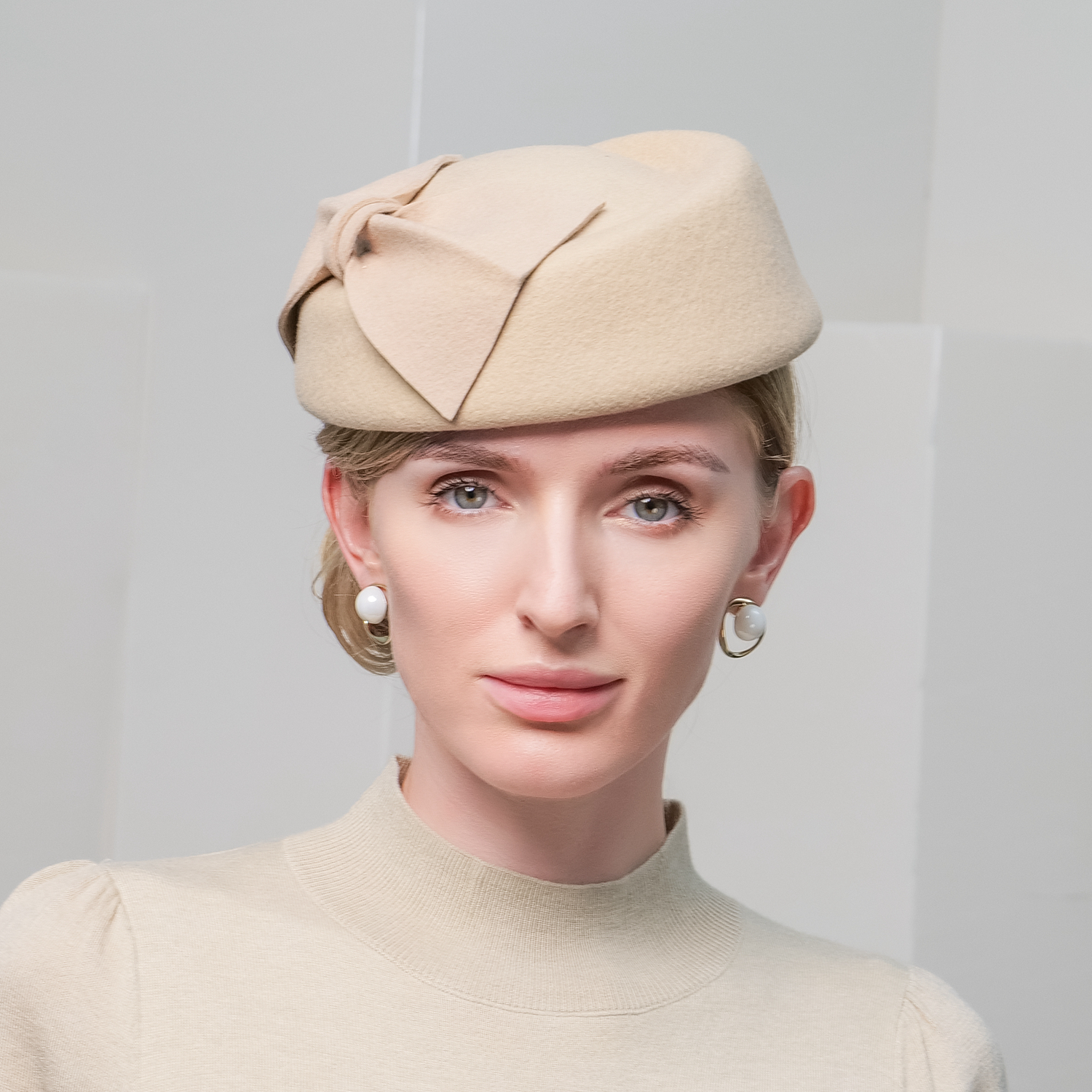 EE 秋冬新款复古赫本风法式小礼帽优雅羊毛呢礼帽帽子女冬款