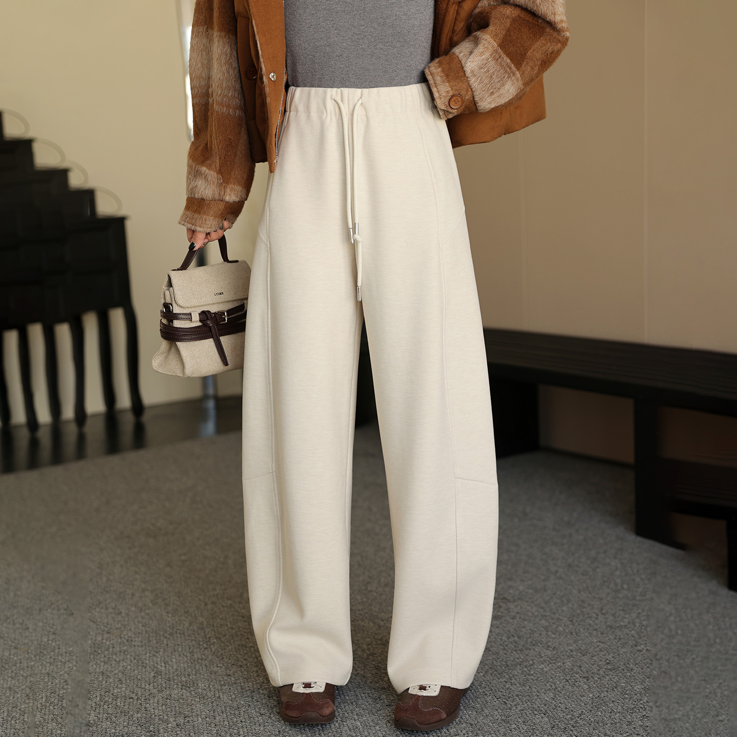 底抓毛薄绒莱赛尔绵羊毛弯刀裤潮