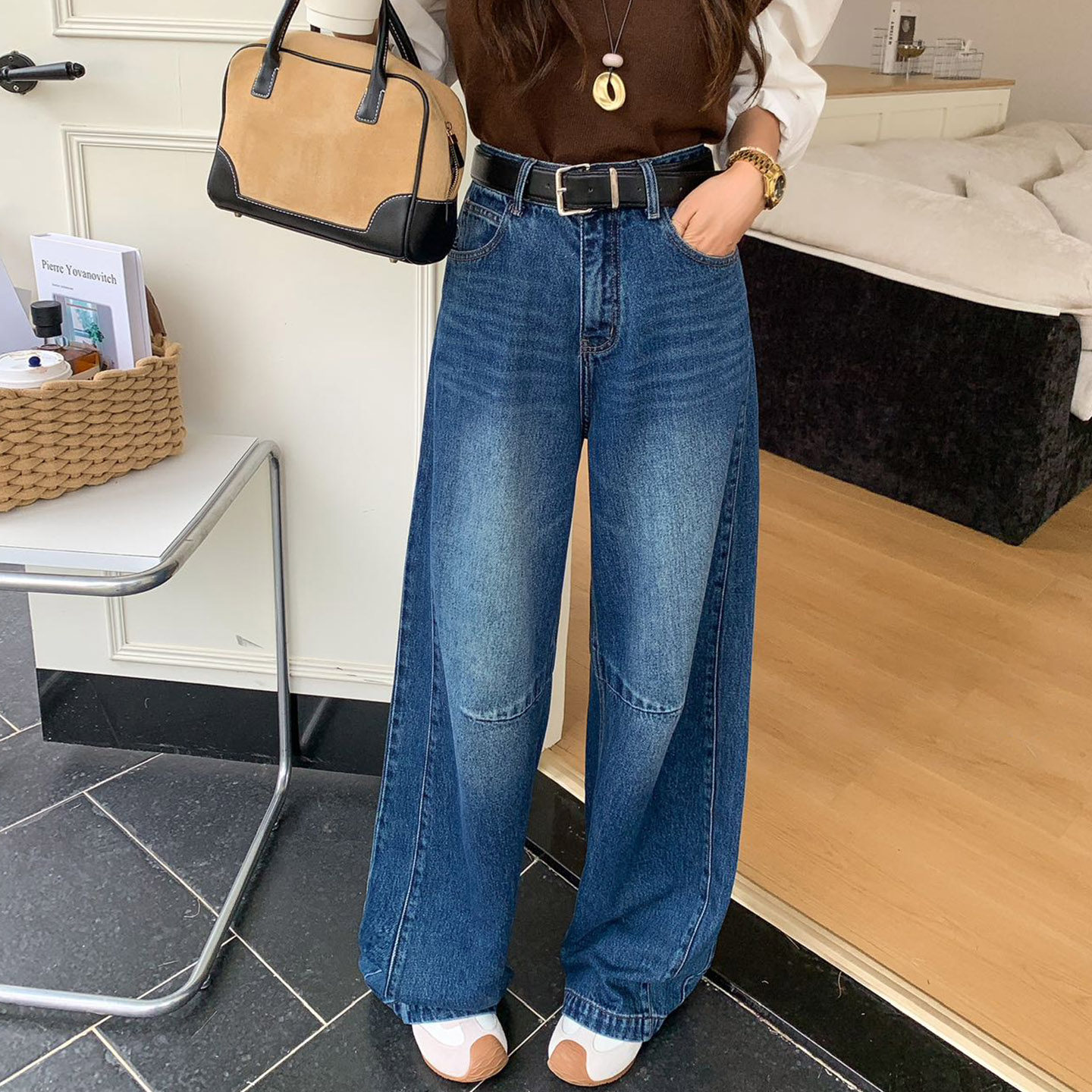 秋季宽松显瘦女牛仔直筒阔腿裤潮