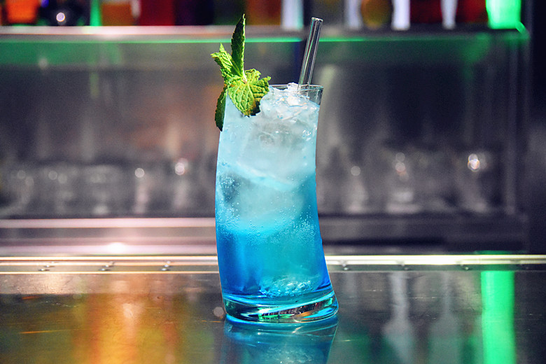 金質酒具 調酒專用創意帆船型果汁杯彎腰杯斜莫基托杯雞尾酒杯在類目 餐飲具, 酒壺/酒杯/酒具, 酒杯中 - 來自Buy2taobao.com提供專業的淘寶代購服務