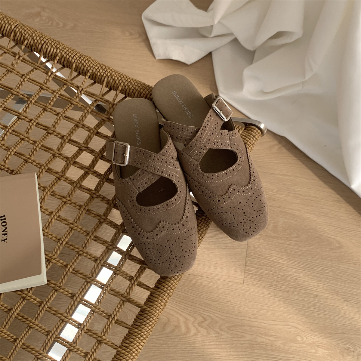 包头鞋女平底复古英伦风2026新款学院风休闲懒人半拖鞋低跟外穿,女鞋,包头拖,淘宝优惠券,粉丝福利购,淘宝优惠卷