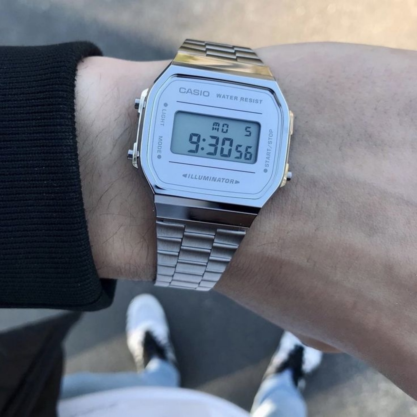 casio卡西欧复古时尚银色钢带手表方形数显百搭女表A168WEM-7EF