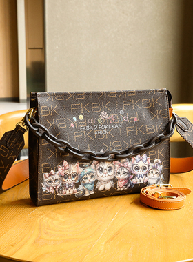 现货小方包复古2025新款真皮百搭斜挎包轻奢小众高级小猫包小方包