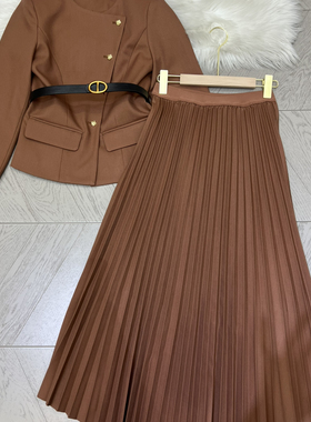 LC-禁外套+重工压褶半身裙套装(配腰带）A985