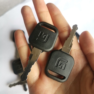 柳工挖掘机钥匙60 75 906 915 920E 922D 原装挖机车点火启动锁匙
