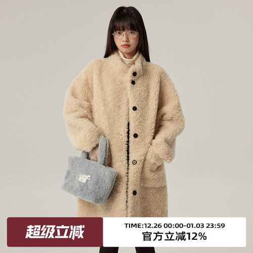 100%羊毛皮毛一体/宽松版型/立领