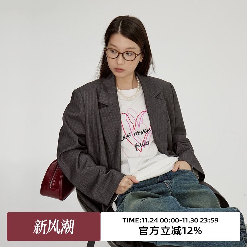 omont蛋挞家常规长袖西装