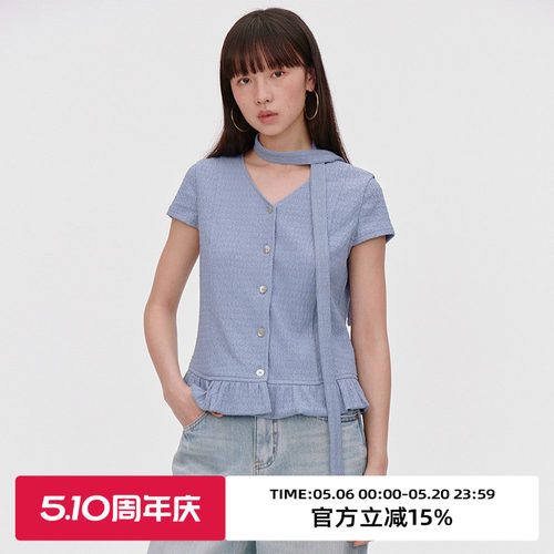 褶皱肌理面料/贝壳扣/短袖衬衫